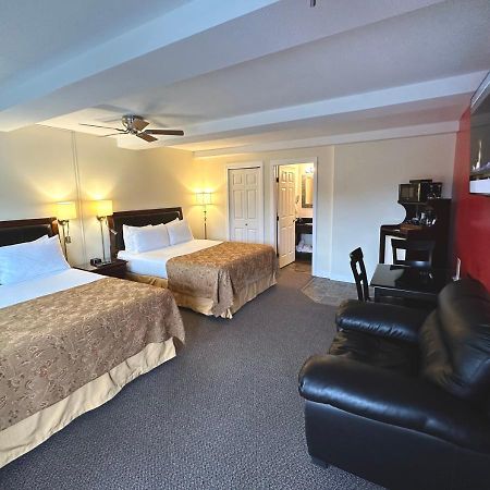 Bayshore Waterfront Inn Ucluelet Buitenkant foto
