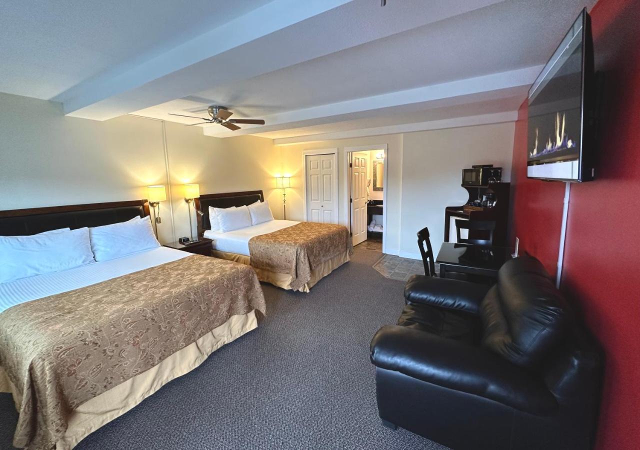 Bayshore Waterfront Inn Ucluelet Buitenkant foto