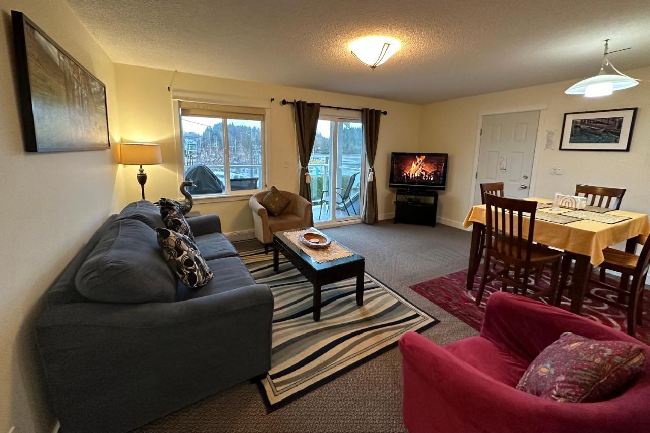Bayshore Waterfront Inn Ucluelet Buitenkant foto