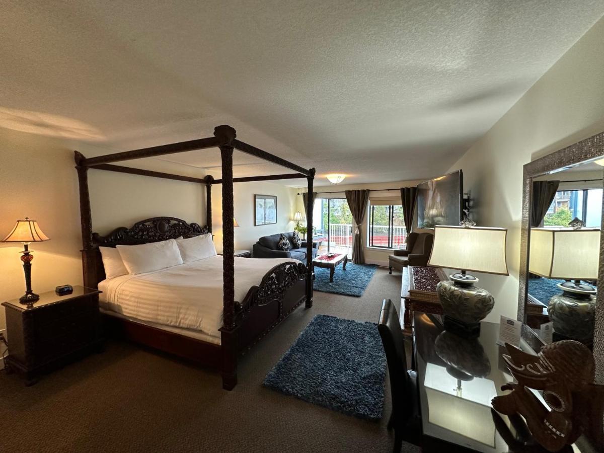 Bayshore Waterfront Inn Ucluelet Buitenkant foto
