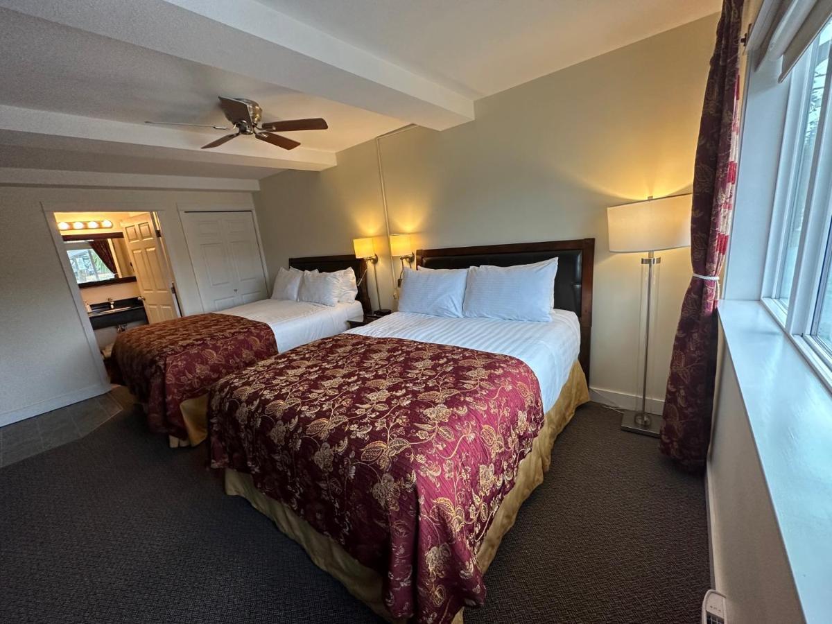 Bayshore Waterfront Inn Ucluelet Buitenkant foto