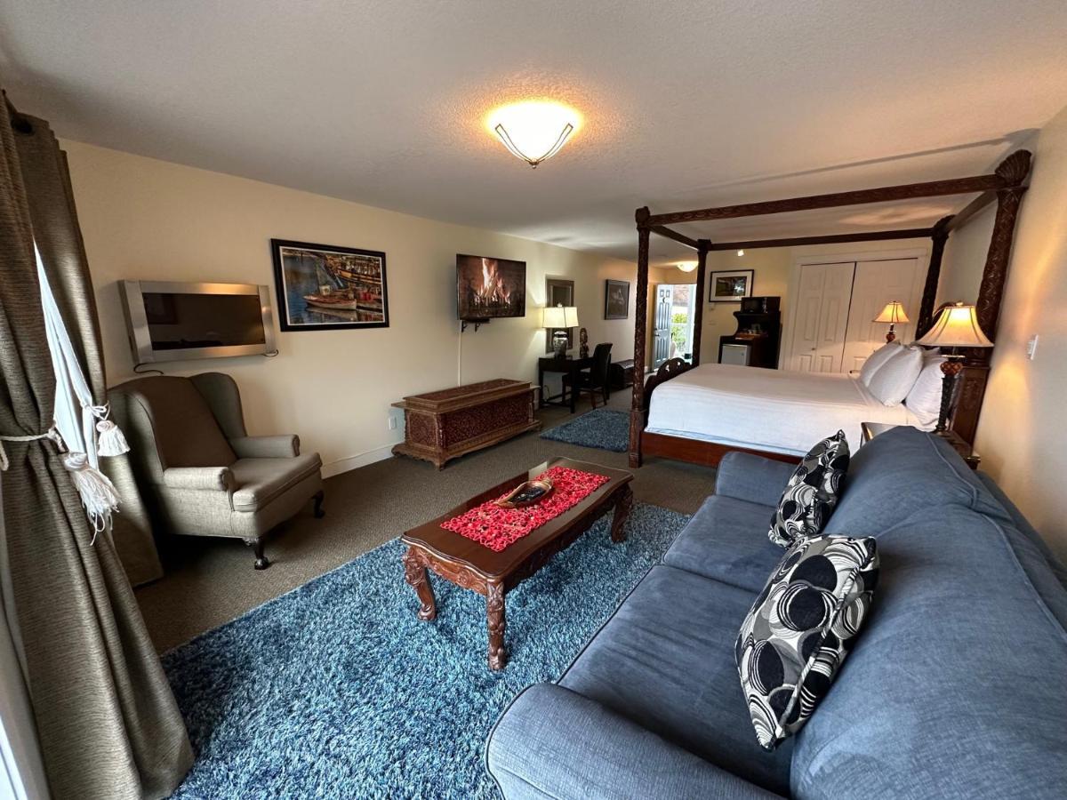 Bayshore Waterfront Inn Ucluelet Buitenkant foto