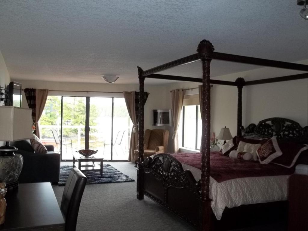 Bayshore Waterfront Inn Ucluelet Kamer foto