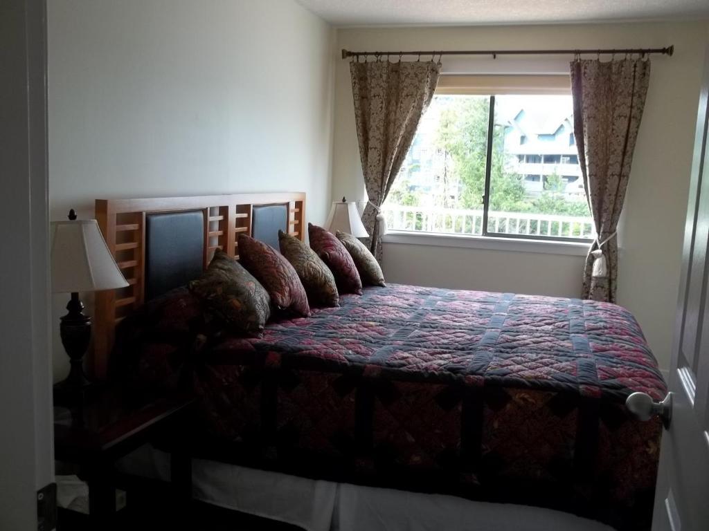 Bayshore Waterfront Inn Ucluelet Buitenkant foto